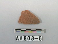 藏品(紅色夾砂陶片)的圖片